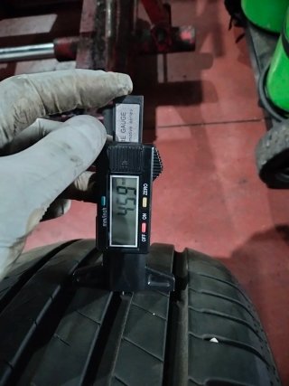 Neumáticos Pirelli P7 215/55 R17 94V