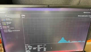 Portátil Gaming i7 RTX 4070 240Hz