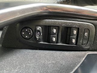 PEUGEOT 2008 1.6 HDI Allure SUV 5p