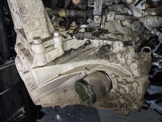 DESPIECE CAJA CAMBIOS HYUNDAI TUCSON Essence 2WD