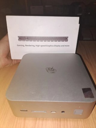 Mini PC Beelink GTI 15 Ultra i9-285H (64 GB RAM)