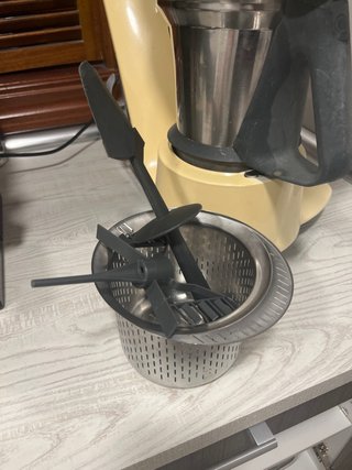 Thermomix TM21 con accesorios