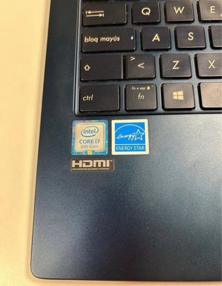 Portátil ASUS Zenbook 14 i7 de 14 pulgadas