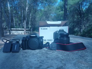 Canon EOS 1100D + Objetivo 18-55mm para piezas