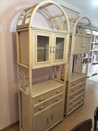 Muebles de salón de ratán y madera