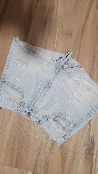 Shorts vaqueros Stradivarius