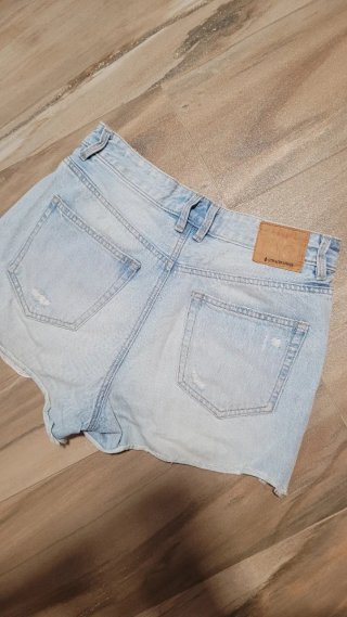 Shorts vaqueros Stradivarius
