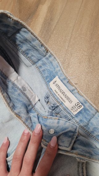 Shorts vaqueros Stradivarius