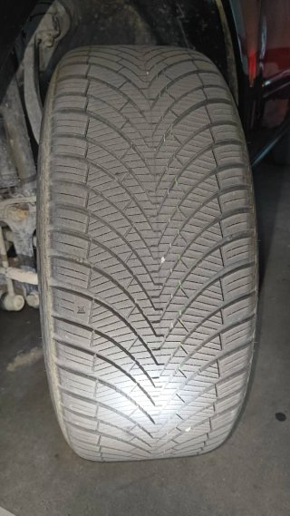 Neumáticos Kumho Solus 255/50 ZR19 107W