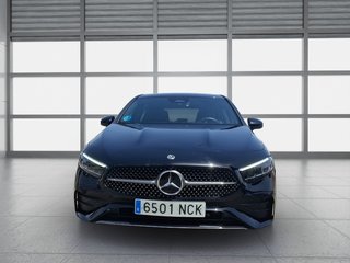 Mercedes-Benz Clase A 180 100 kW (136 CV)