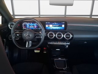 Mercedes-Benz Clase A 180 100 kW (136 CV)