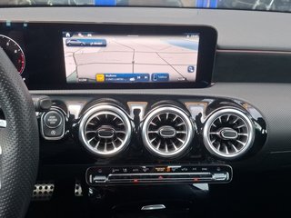 Mercedes-Benz Clase A 180 100 kW (136 CV)
