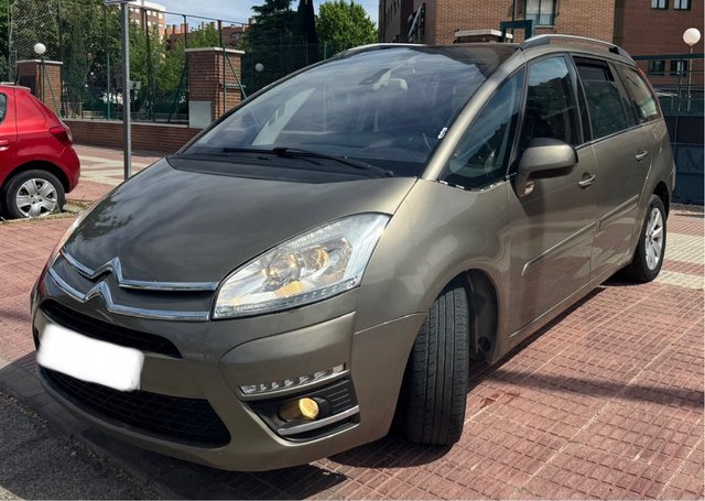 Citroen Grand C4 Picasso 2012