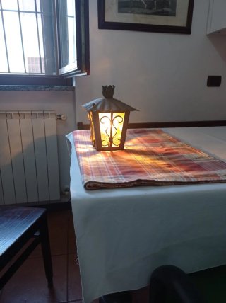 Lampade vintage in metallo e vetro