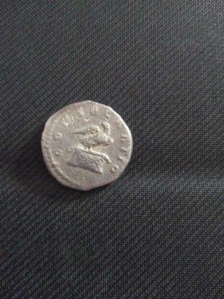 Moneda antigua romana plata
