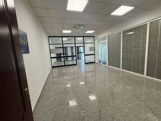 Oficina en alquiler en San Pedro de Alcántara pueblo en Marbella