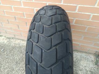Neumático Pirelli MT60 RS 180/55 ZR17 Trasero