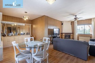 Chalet en venta en Gójar