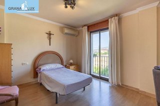 Chalet en venta en Gójar