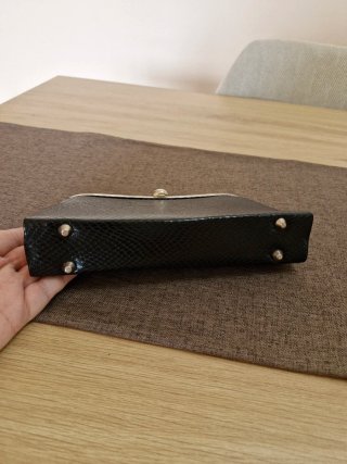 Bolso fiesta clutch negro con cadena