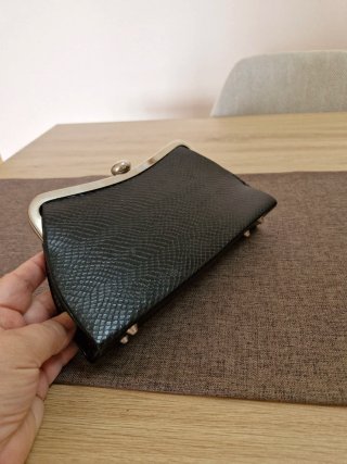 Bolso fiesta clutch negro con cadena