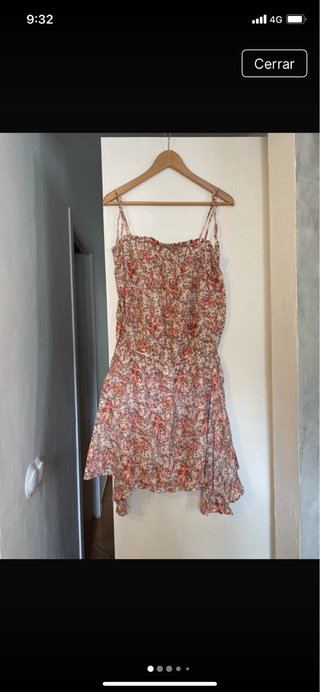 Vestido de verano floral con cárdigan naranja