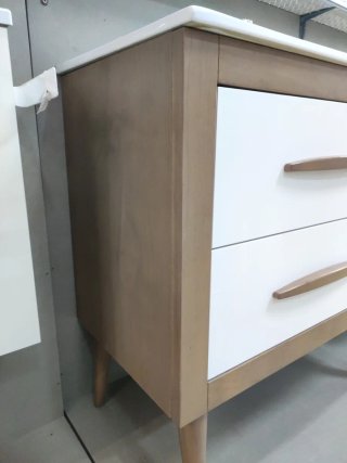 Mueble de baño con lavabo