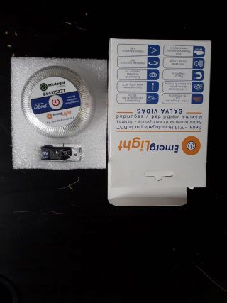 Baliza luminosa de emergencia Ford