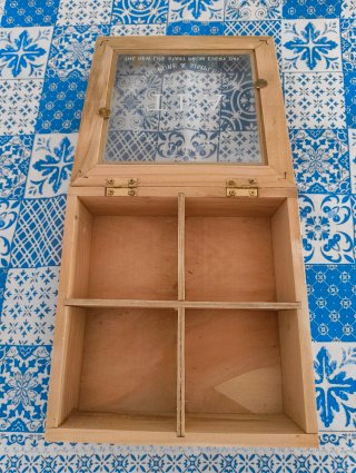 Scatola porta bustine da tè in legno