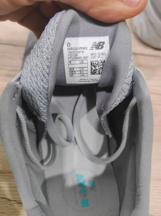 New Balance fresh foam roav V2 Gris/Azul 42,5