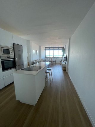Piso en alquiler en Santa Catalina - Canteras en Palmas de Gran Canaria(Las)