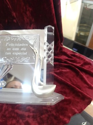 Placa decorativa cristal y cisne