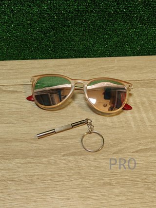 Gafas de sol para niños y niñas