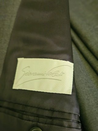 Traje de caballero gris