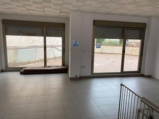 Local comercial en alquiler en Ogíjares