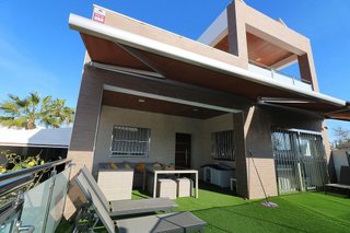 Chalet en venta en La Siesta - El Salado - Torreta en Torrevieja