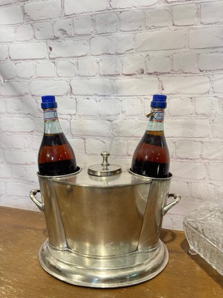 Enfriador botellas de vino vintage
