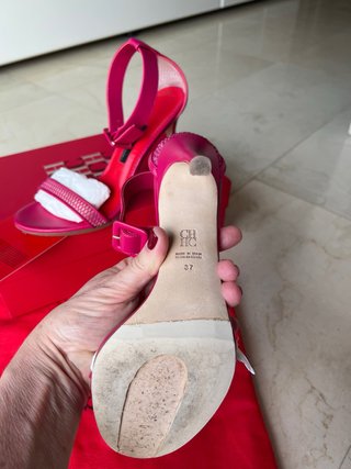 Sandalias Carolina Herrera Rosa/Rojo Talla 37