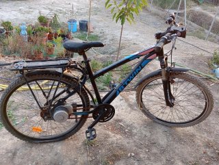 Bicicleta elettrica B'TWIN