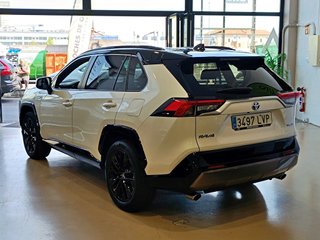 Toyota Rav4 2.5l 220H Style