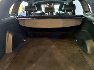 Toyota Rav4 2.5l 220H Style