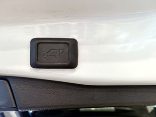 Toyota Rav4 2.5l 220H Style