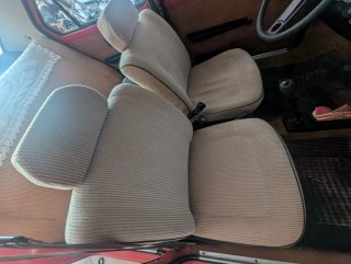 seat 127  1978
