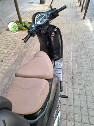 Scooter Mitt Negra- 2021