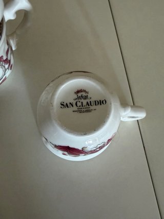 Juego San Claudio porcelana. Negociable