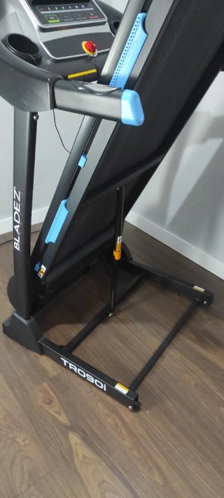 Cinta de Correr Bladez Fitness TR090i