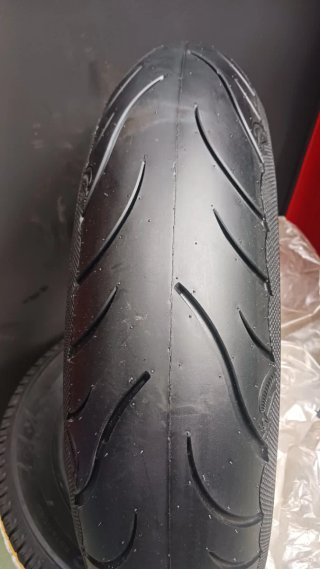 150/80 R16 71V AVON COBRA CHROME