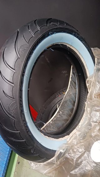 150/80 R16 71V AVON COBRA CHROME