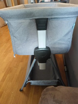 Cuna colecho bebé gris