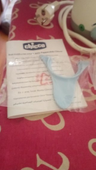 Calienta biberones Chicco casi nuevo
